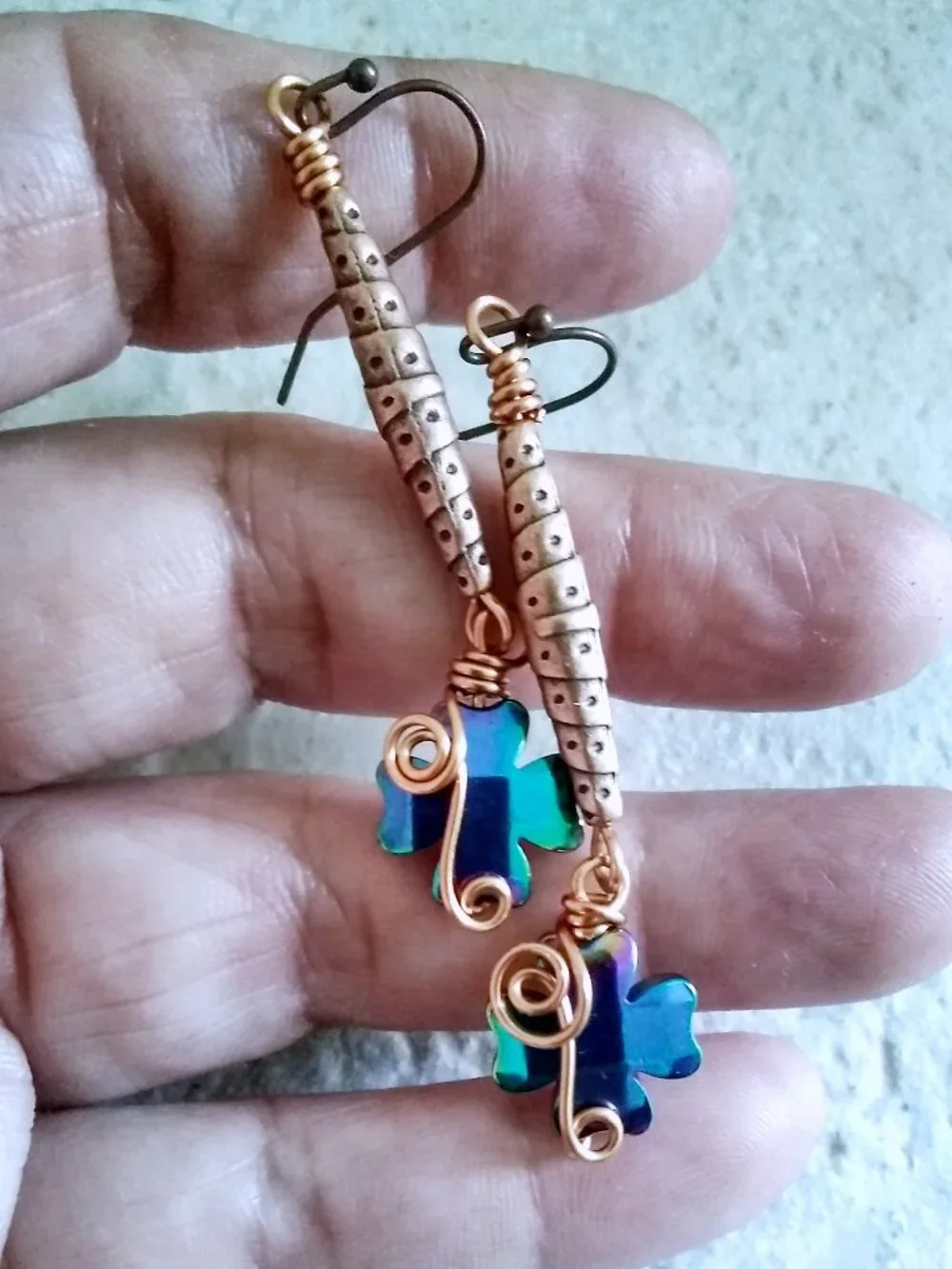 Blue Green Purple Hues! 4 Leaf Clover Dangle Earrings! Positive Vibes & GoodLuck